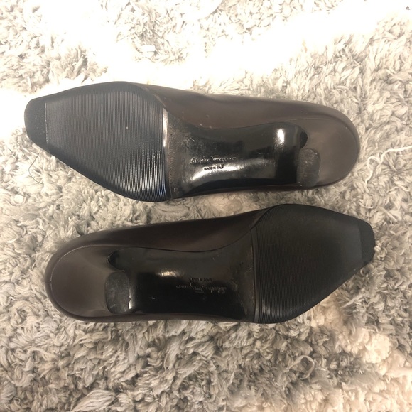 Vintage Salvatore Ferragamo Heels/pumps - Picture 3 of 6